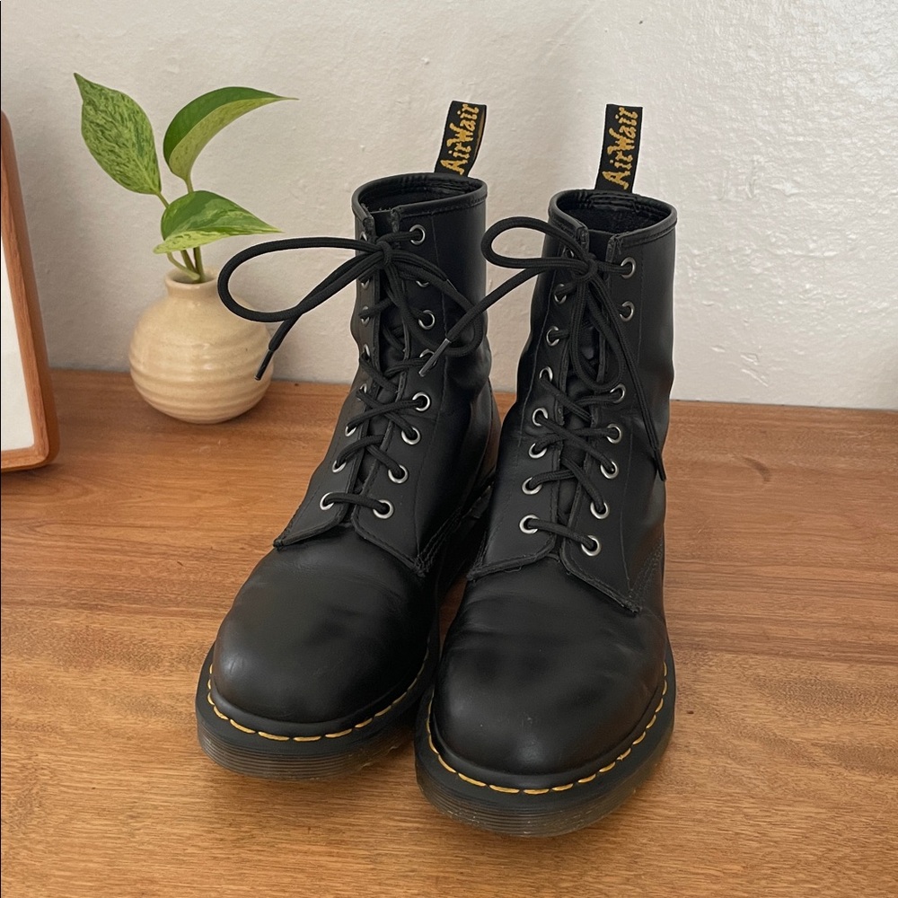 Doc Marten 1460 Boots Women’s Size 9